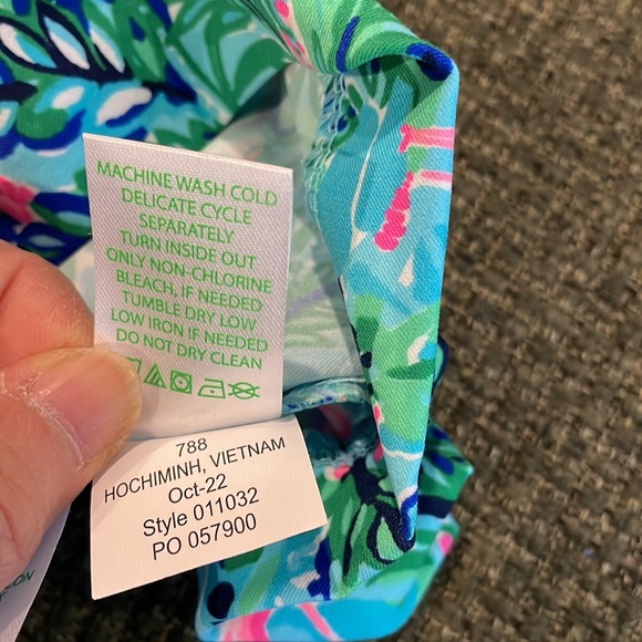 Lilly Pulitzer printed golf skort (sz 00) - Picture 10 of 11